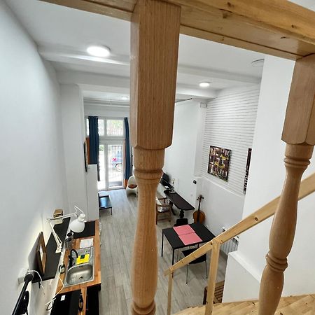 마드리드 Duplex Manzanares Izq Amarillo Temporal 아파트 외부 사진