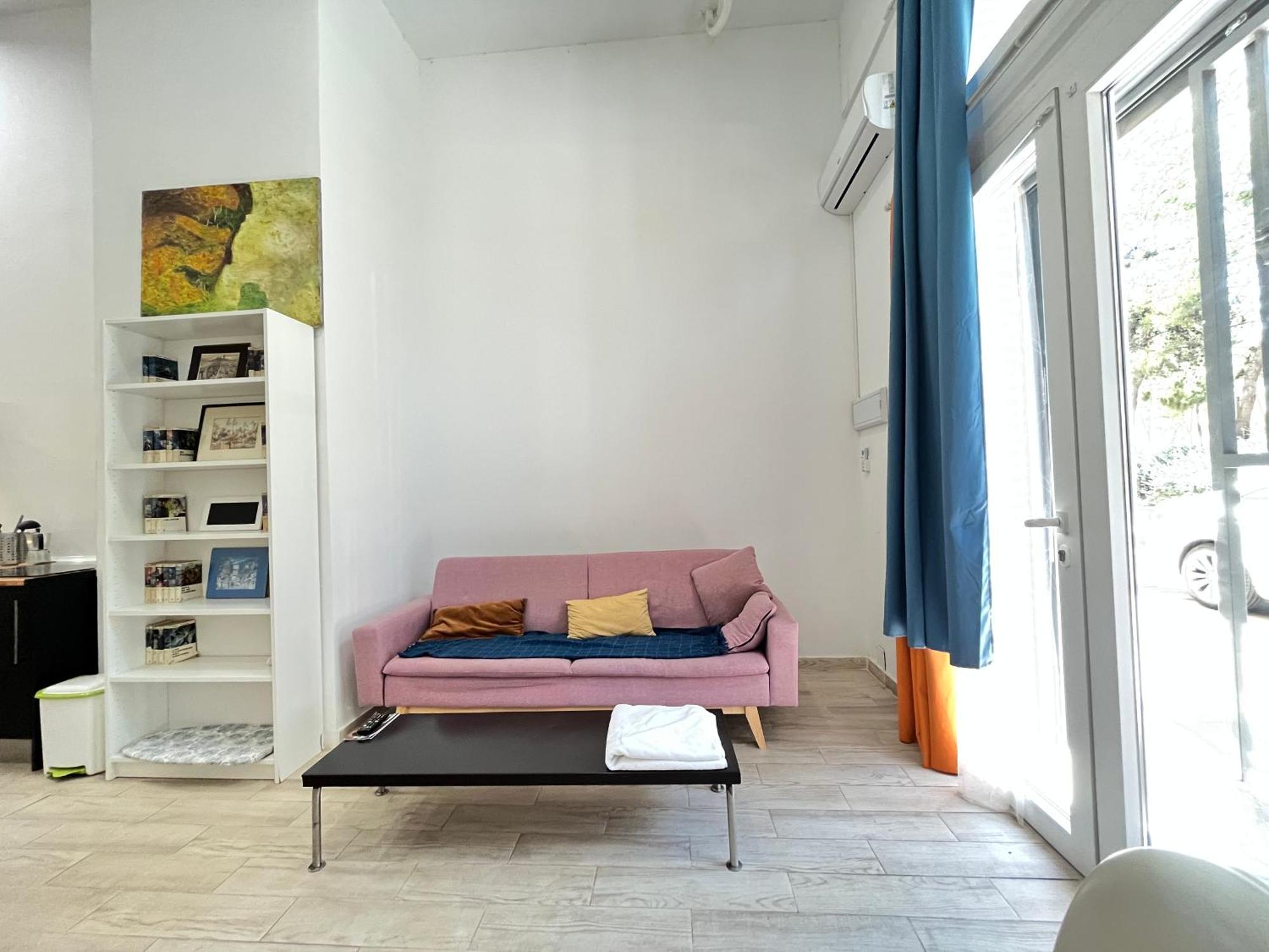 마드리드 Duplex Manzanares Izq Amarillo Temporal 아파트 외부 사진